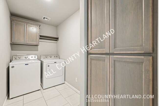 Building Photo - 4104 NW 151st St