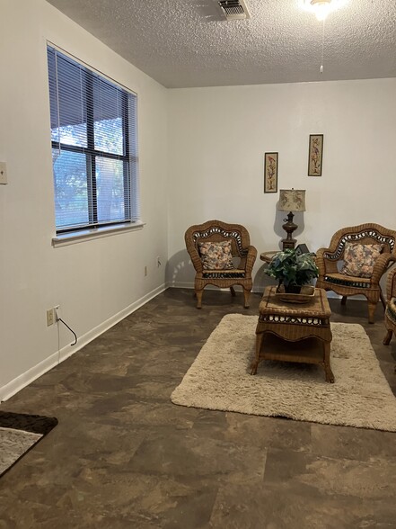 Building Photo - 20681 FM306