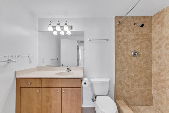 Building Photo - 401 69th St