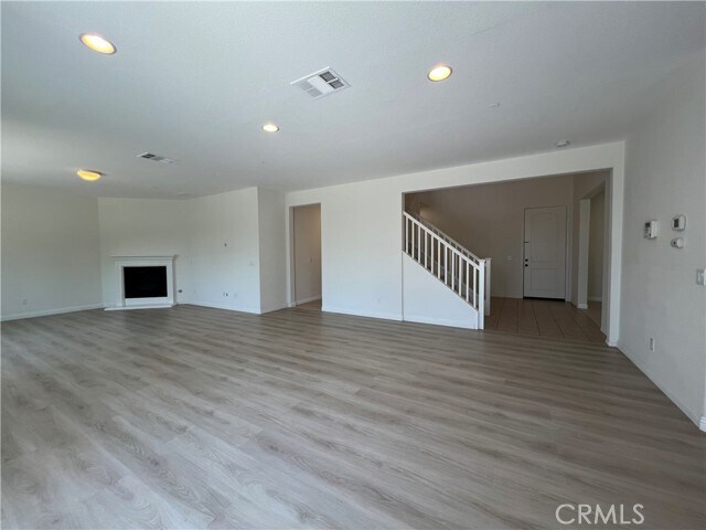 Building Photo - 8754 Armadillo Dr