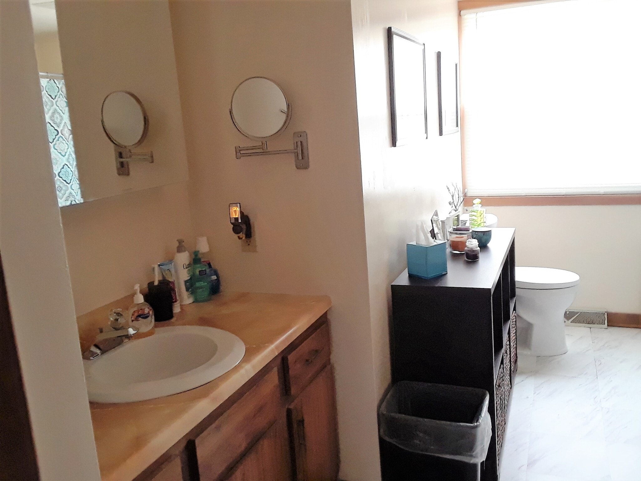 bathroom with shower tub combination - 335 Ridgewood Ave