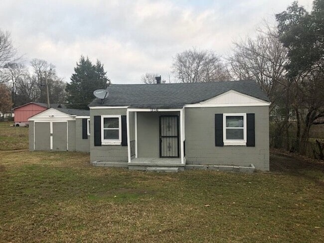 Building Photo - 1565 Meadow Ct