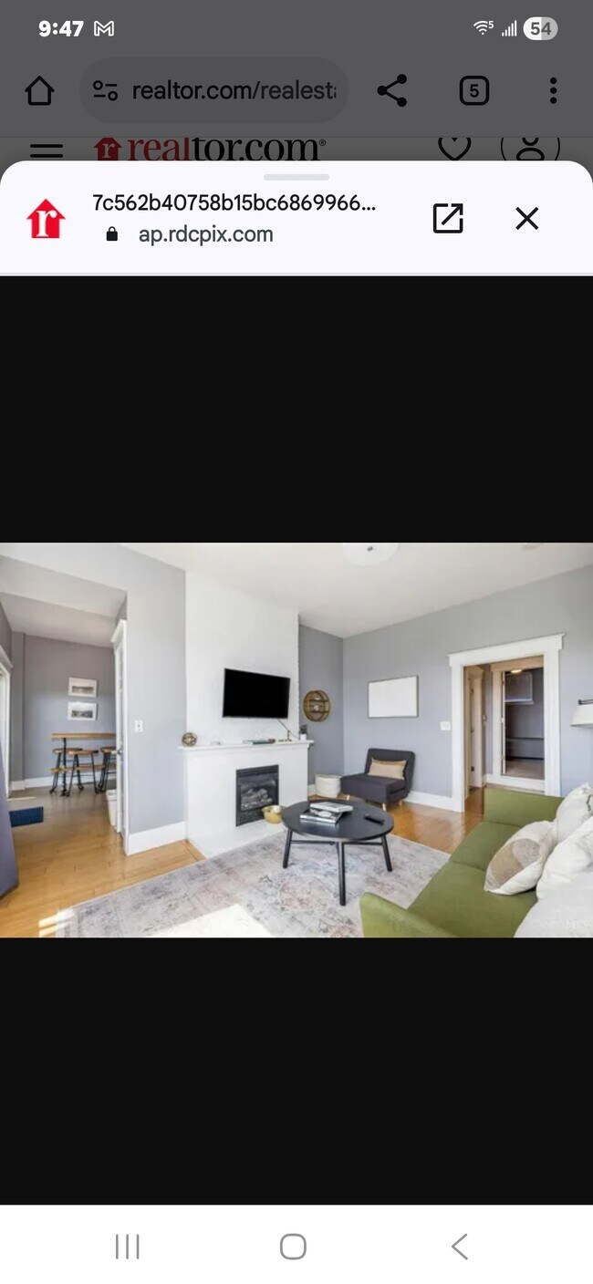 Building Photo - 395 Oregon St