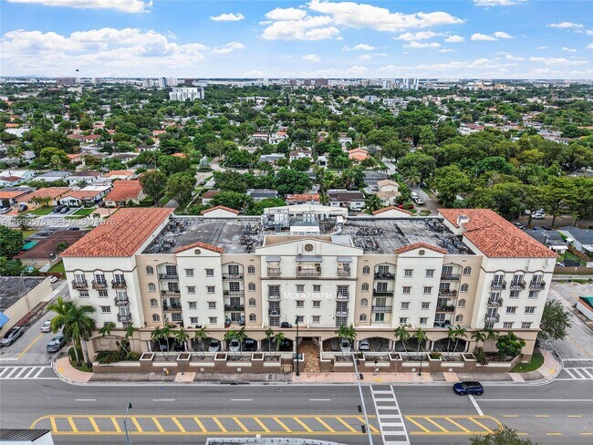 Building Photo - 5271 SW 8th St