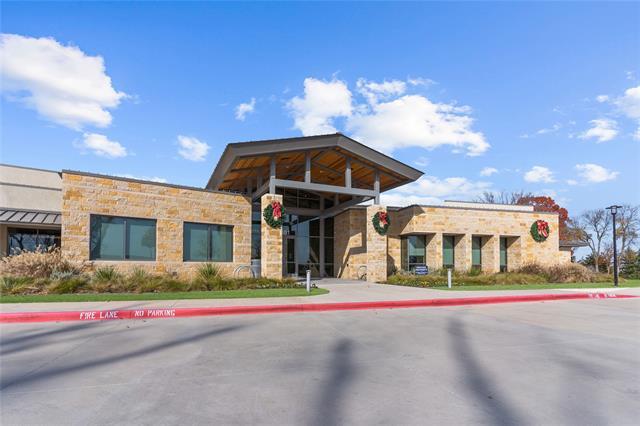 Building Photo - 825 Hidden Eddy Dr
