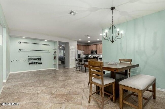 Building Photo - 2981 E Nighthawk Wy