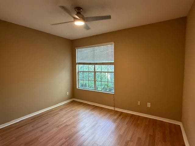 Building Photo - 13703 Richmond Park Dr N