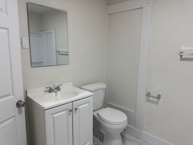 Building Photo - 2522 Olive St