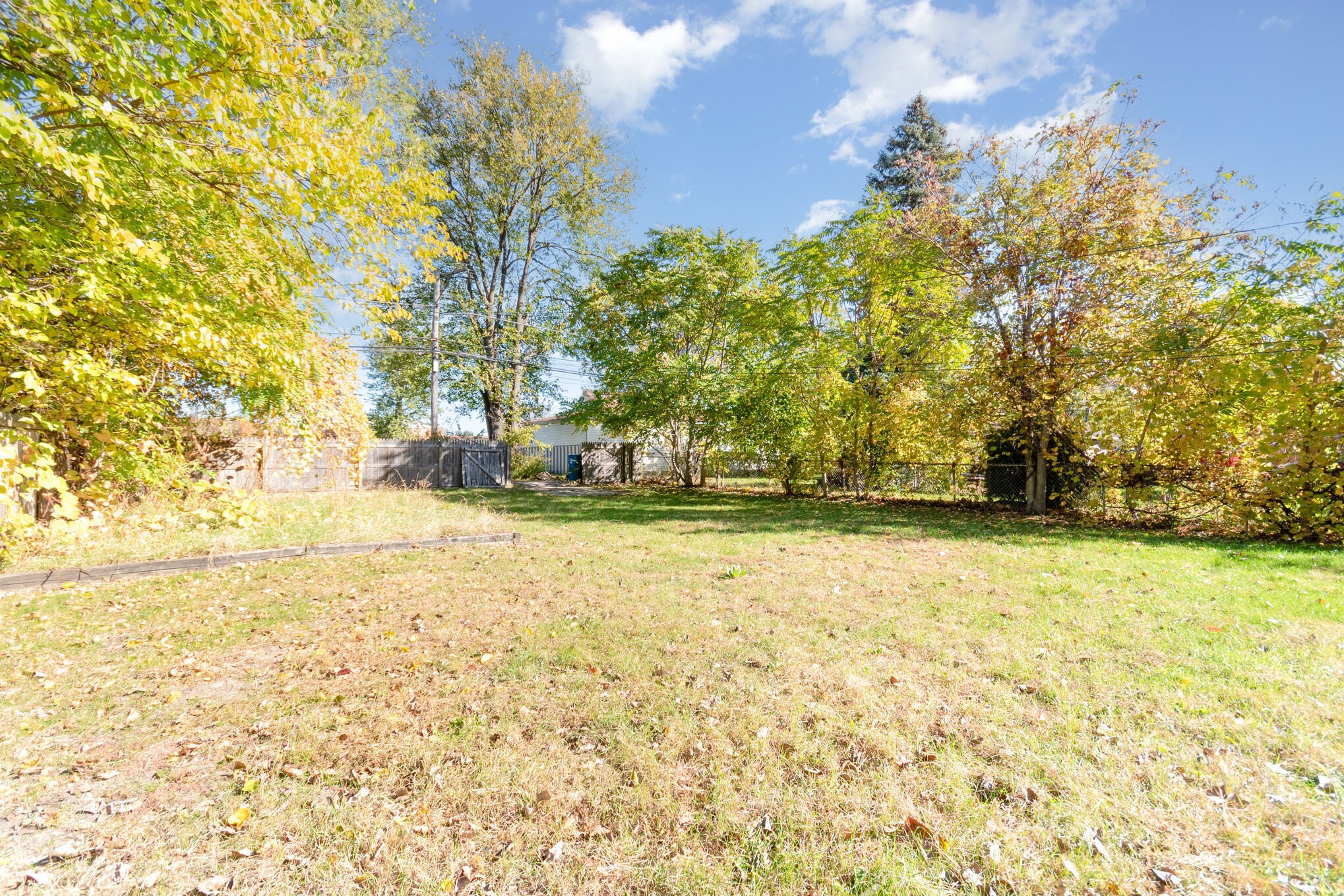 Building Photo - 544 Garfield Ave