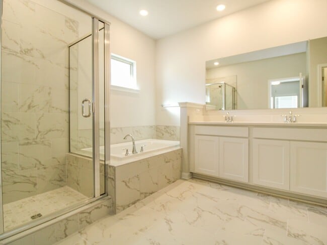 Building Photo - East Limestone Home at Craft Springs near Mooresville Rd and New Publix!