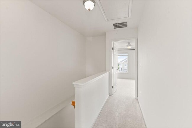 Building Photo - 44479 Watertown Terrace