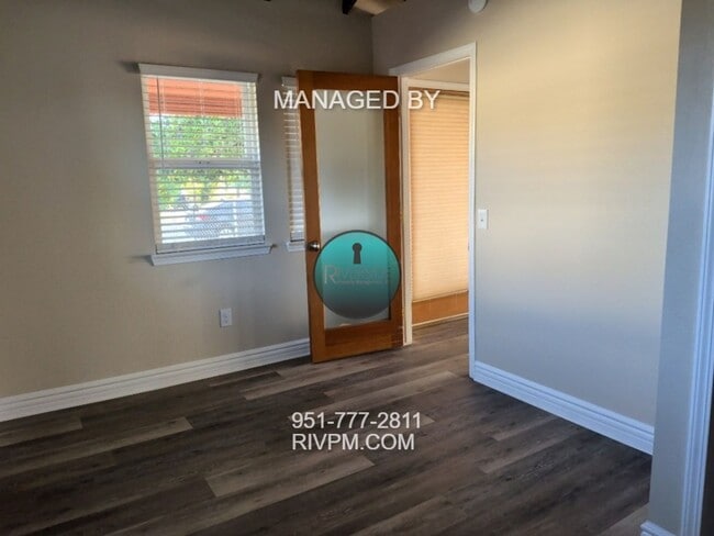 Building Photo - Charming Jurupa Valley home on a spacious ...