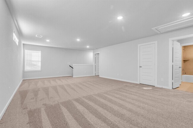 Building Photo - 8550 Blueberry Ash St