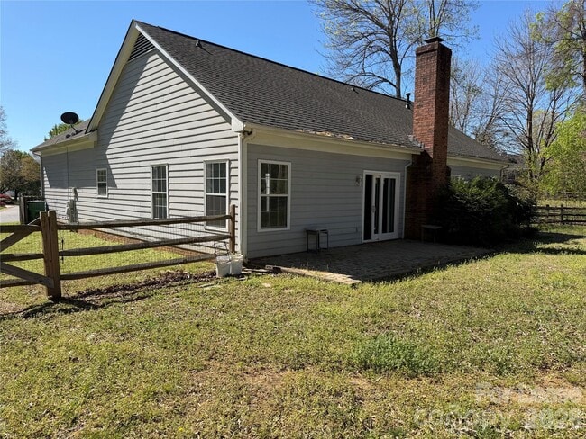 Building Photo - 8539 Albury Walk Ln