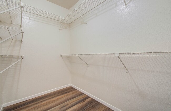 Building Photo - 6326 Briar Terrace Dr