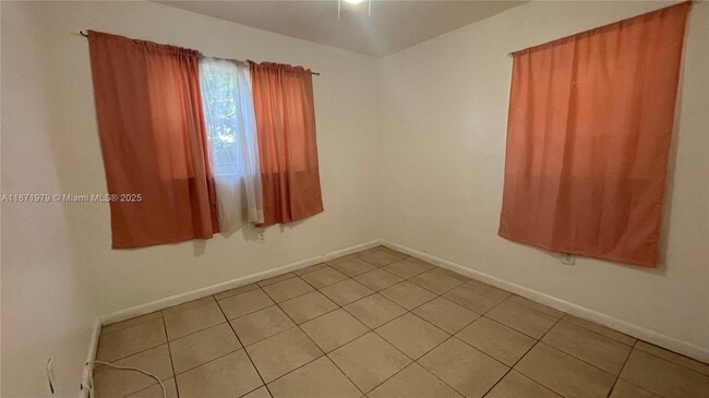 Building Photo - 301 N 67th Ave