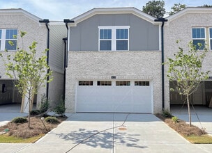 Building Photo - 1635 Villageside Ct