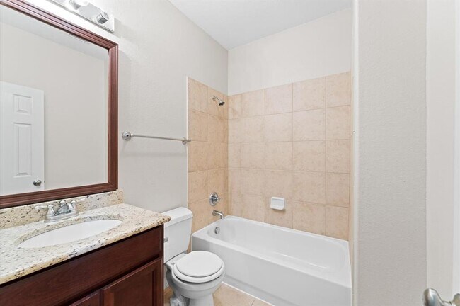 Building Photo - 3906 Point Cuero Ct