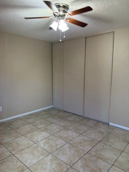 Bedroom - 375 Vernon Drive