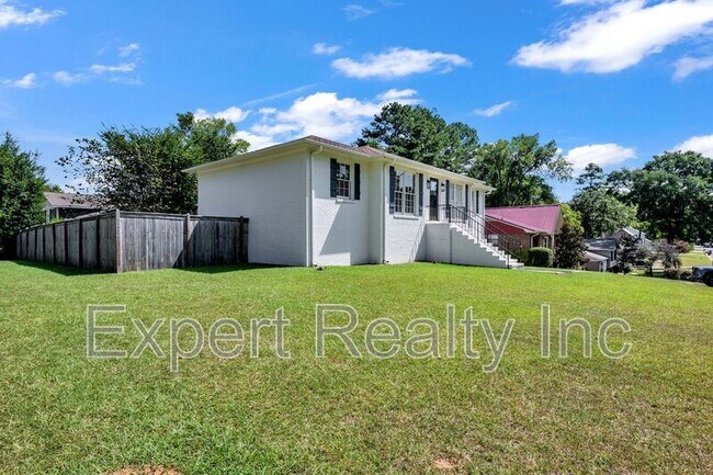 Building Photo - 1064 Caribbean Cir