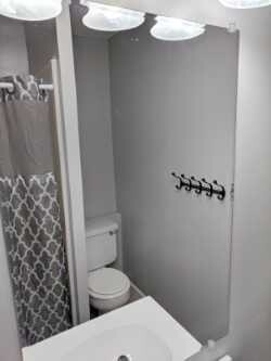 Building Photo - Looking for a home or an office space...Come take a look!!