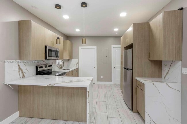 Building Photo - 1545 NW 53rd St