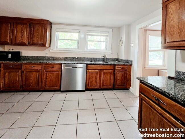 Building Photo - 9 Keefe Ave