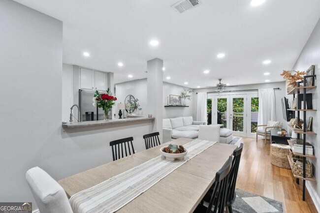 Building Photo - 3650 Ashford Dunwoody Rd NE