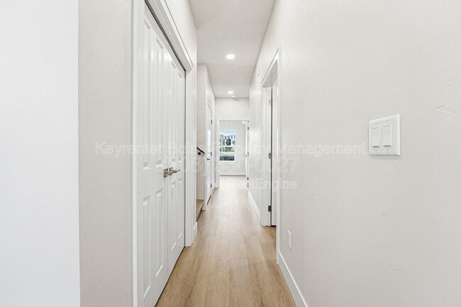 Building Photo - 4325 Greentrail