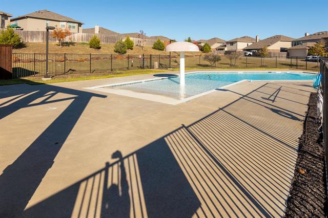 Building Photo - 5509 Soledad Dr