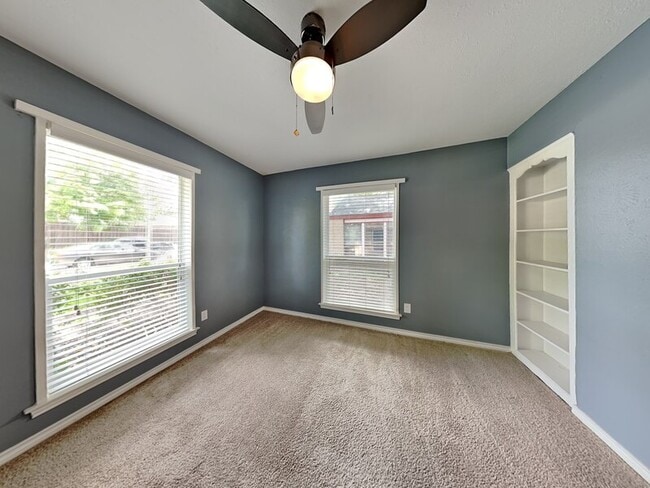 Building Photo - 10114 Branwood Ln