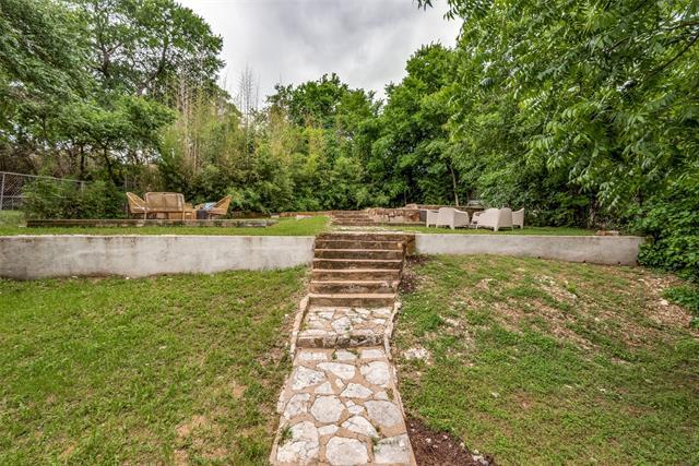 Building Photo - 619 N Hampton Rd