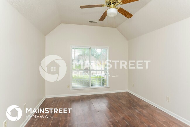 Building Photo - 4111 Meadow Ct Dr