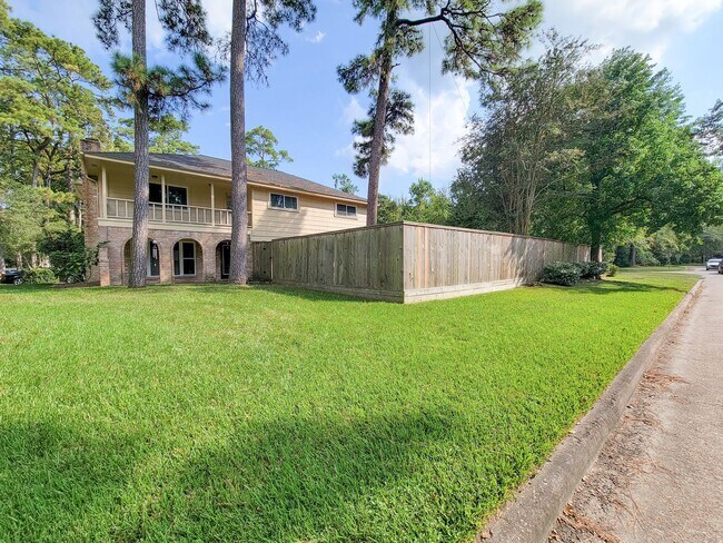 Building Photo - Home has been remodeled/updated. New hand-...