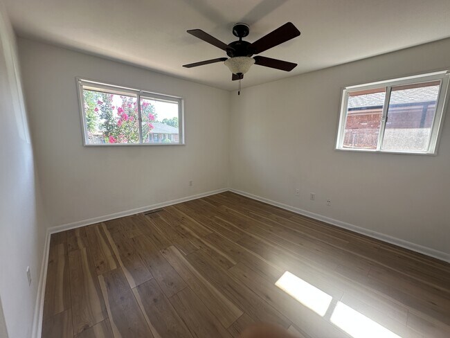 Building Photo - 2628 Keats Pl