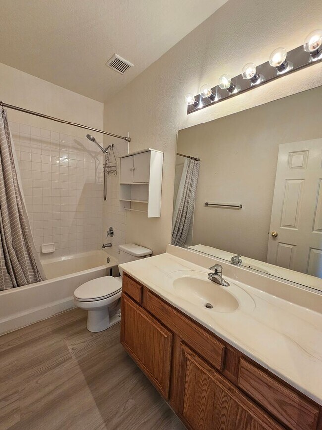 Building Photo - Cold Springs Beauty - Immaculate Newer Hom...