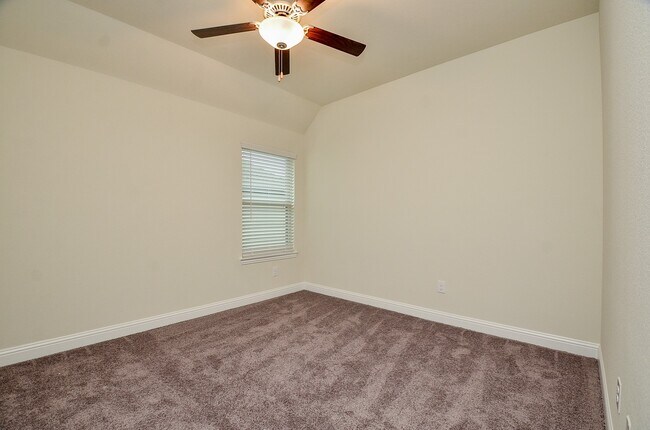 Building Photo - 3522 Willow Fin Way