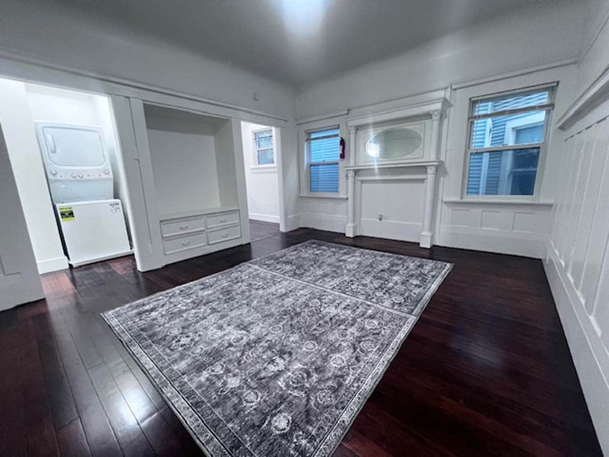 Building Photo - 1301 Adeline St