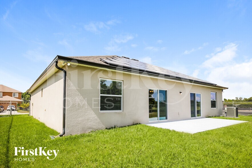 Building Photo - 189 Big Black Dr