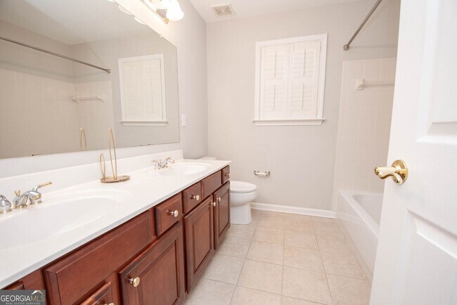 Building Photo - 38 Stonebridge Blvd