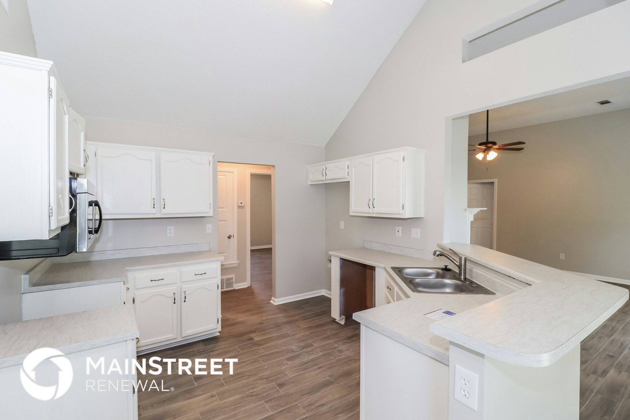 Building Photo - 5954 Chadwell Rd