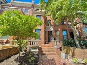 Building Photo - 2326 1st St NW