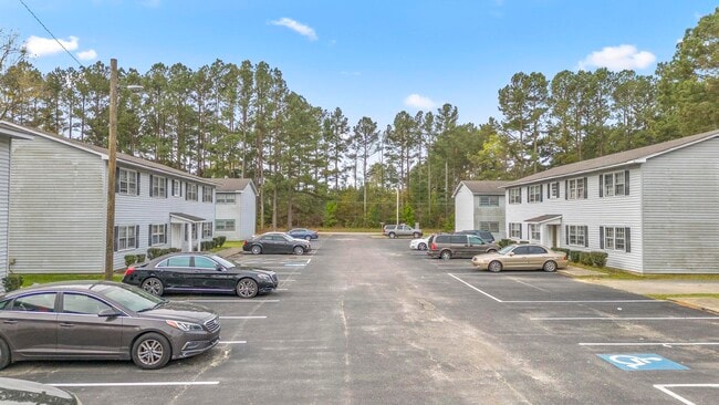 Building Photo - Garden Apartments