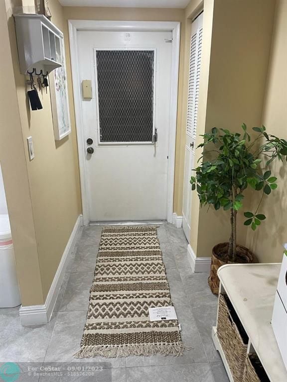 Building Photo - 2828 Casita Way