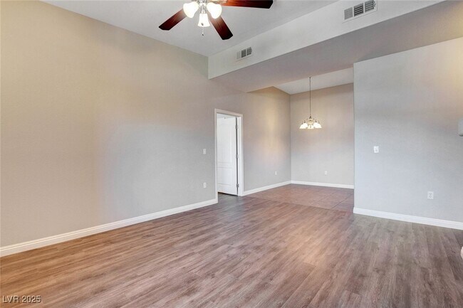 Building Photo - 8805 Jeffreys St