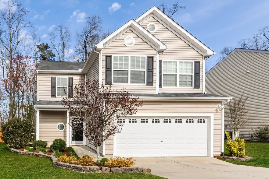 Primary Photo - 1543 Cairo Way