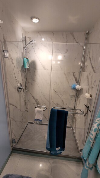 Master Bathroom new shower enclosure - 72 Surrey Ln