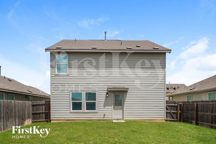 Building Photo - 2438 Double Oak Dr