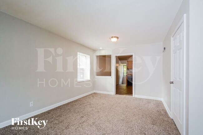 Building Photo - 1085 Colby Ave