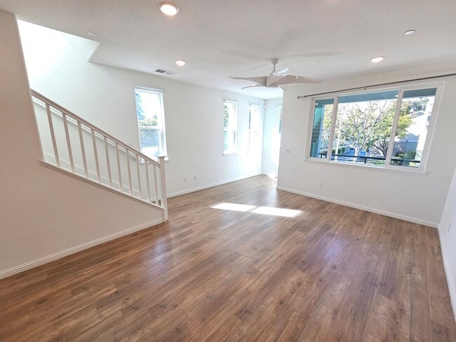 Building Photo - Beautiful San Jose Home